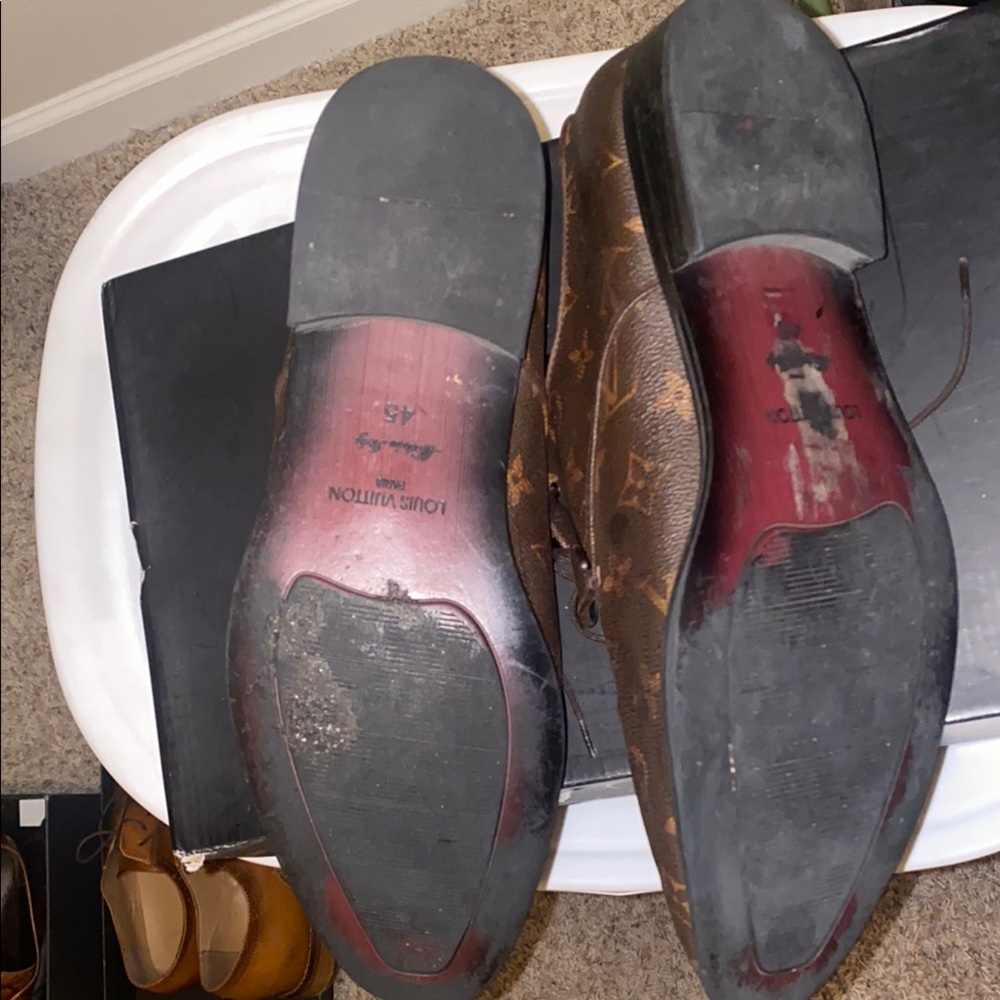 Louis Vuitton Brown Shoes - Picture 5 of 5